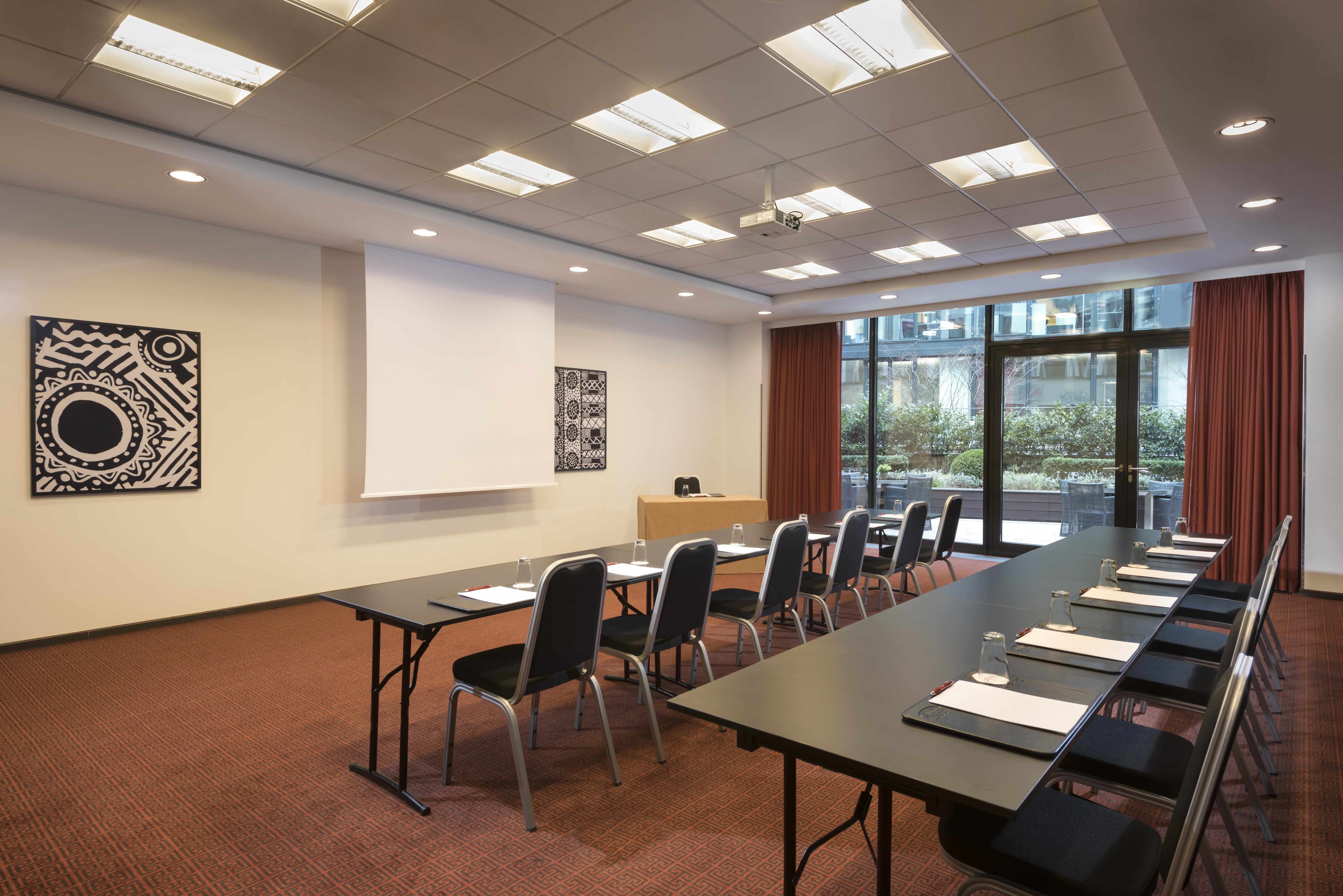 Adina Apartment Hotel Berlin Mitte — Bilder 1